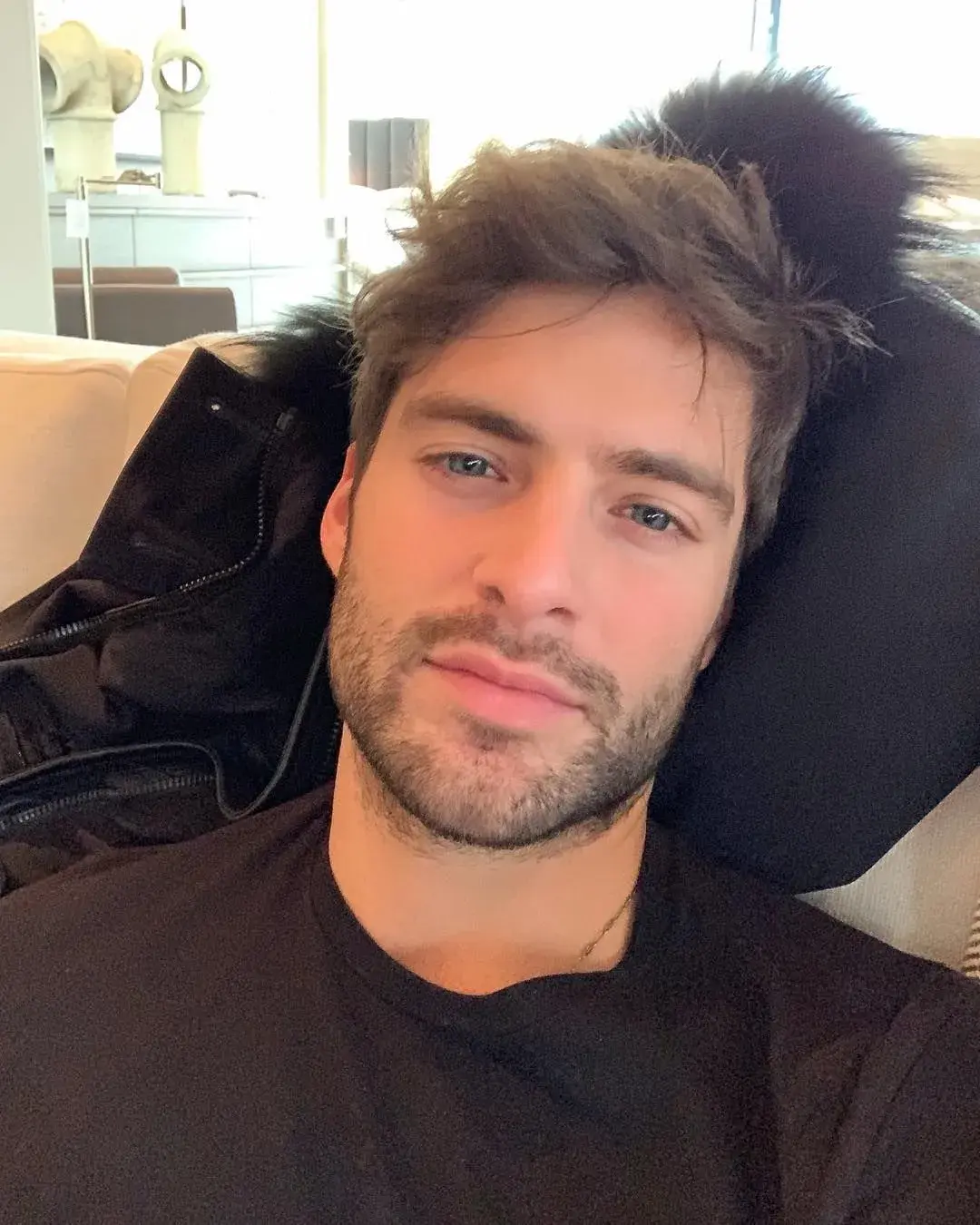 Original customer selfie input 3