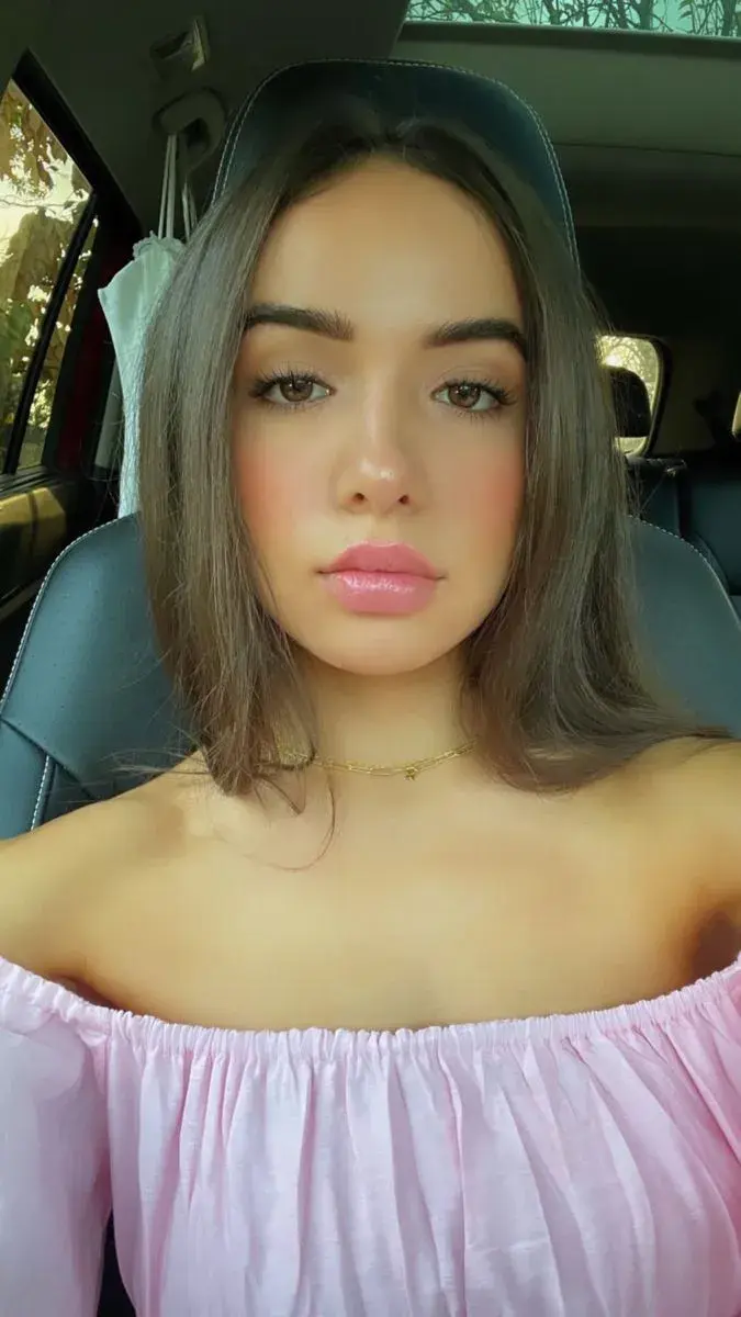 Original customer selfie input 9